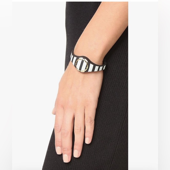 Kate Spade activity tracker NWT black and white stripe - Picture 11 of 12